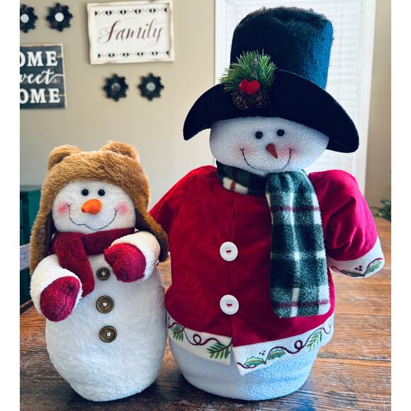 Pair of JCPenney Home Collection festive beanie bottom standing snowmen decor - Picture 10 of 10